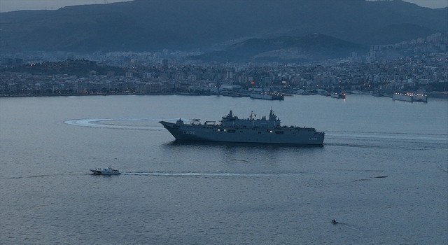 TCG Anadolu, tatbikata katılmak için hareket etti