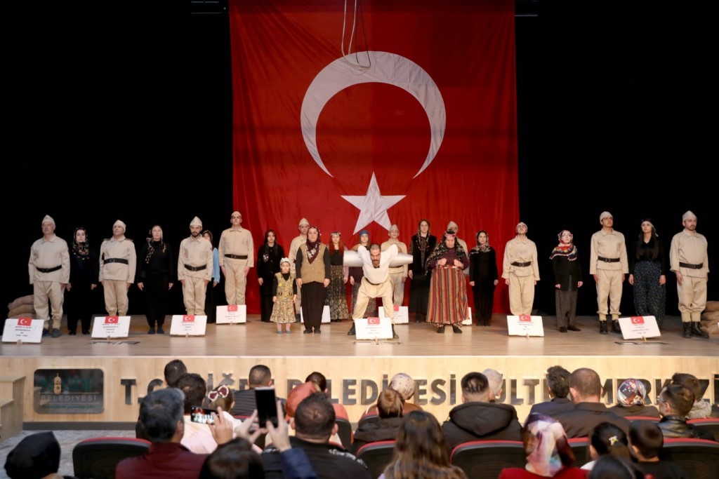 "İsimsiz Kahramanlar, Geri Dönmeyi Düşünmediler" oyunu sahnelenecek