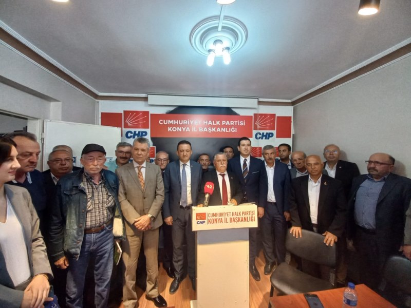 CHP'den Konya Milletvekili seçilen Av. Barış Bektaş, medya mensupları ile bir araya geldi.
