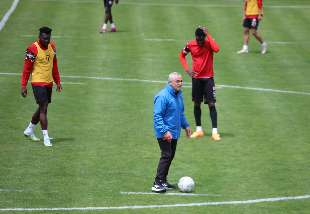 Sivasspor, Galatasaray maçının hazırlıklarını sürdürdü