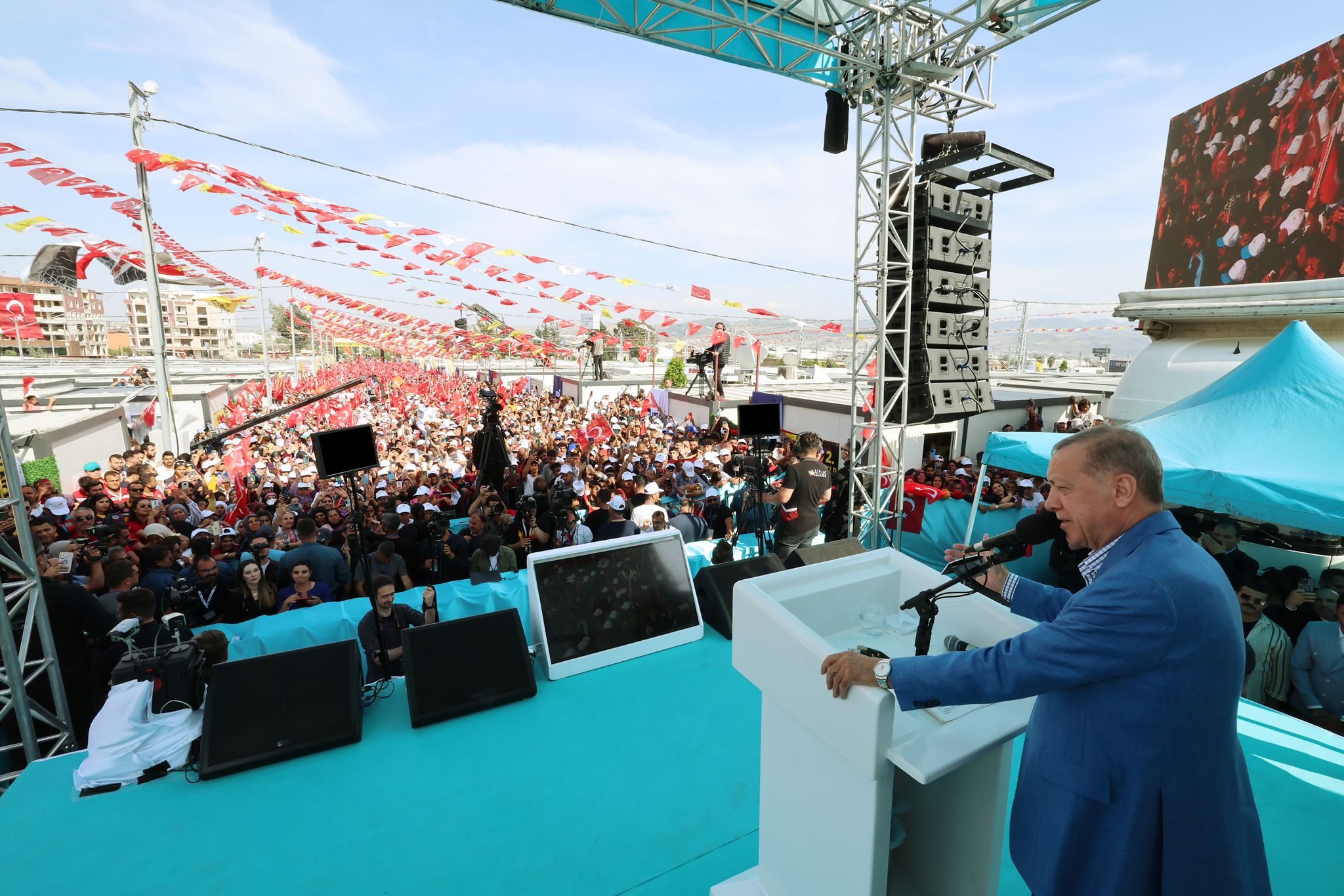 Cumhurbaşkanı Erdoğan: “Konya Büyükşehir Belediyemiz Burada Fedakarca Çalıştı”