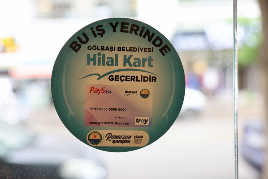 İhtiyaç sahipleri "Hilal Kart" ile esnaftan da alışveriş yapabilecek