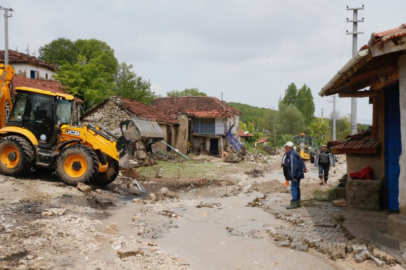 Selin etkilediği alanlarda onarım ve temizlik çalışmaları sürüyor