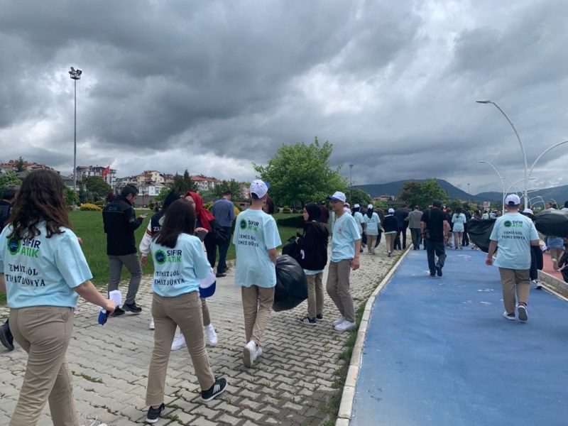 Konya'nın denizi Beyşehir Gölünde 5 Haziran Dünya Çevre günü kutlandı