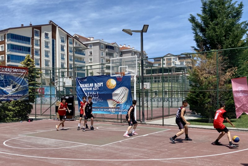 145 sporcunun katılımıyla 3x3 Basketbol Gençlik Kupası düzenlendi