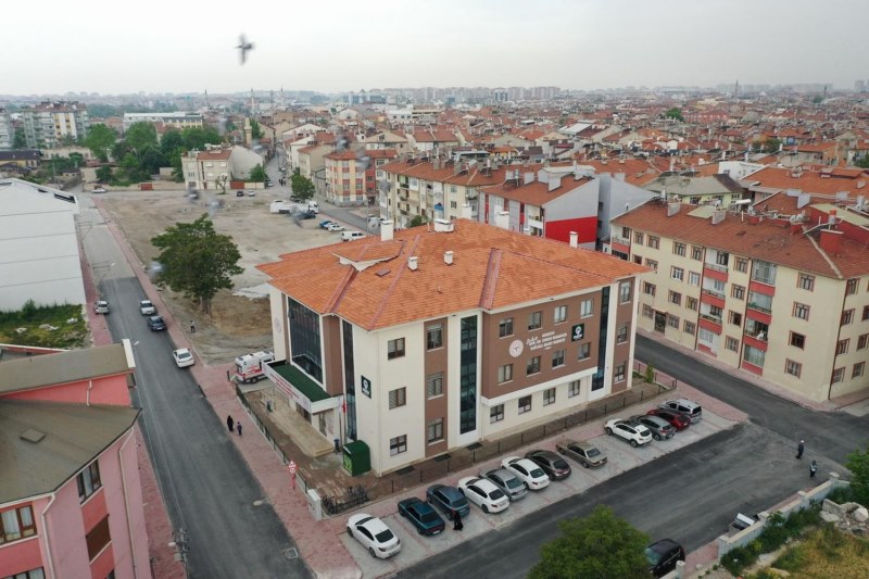 Katledilen doktorun adı Karatay’da yaşayacak