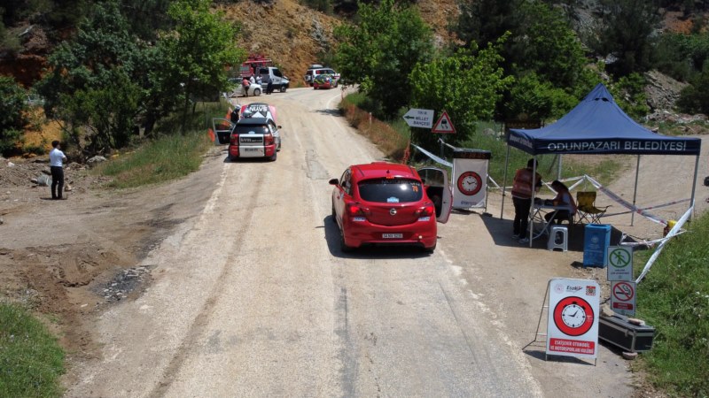 Türkiye Ralli Şampiyonası'nın 3. ayağında ilk gün tamamlandı