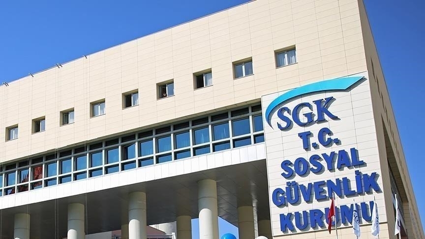 SGK'ya borçlanacakları ilgilendiren asgari ücret uyarısı!