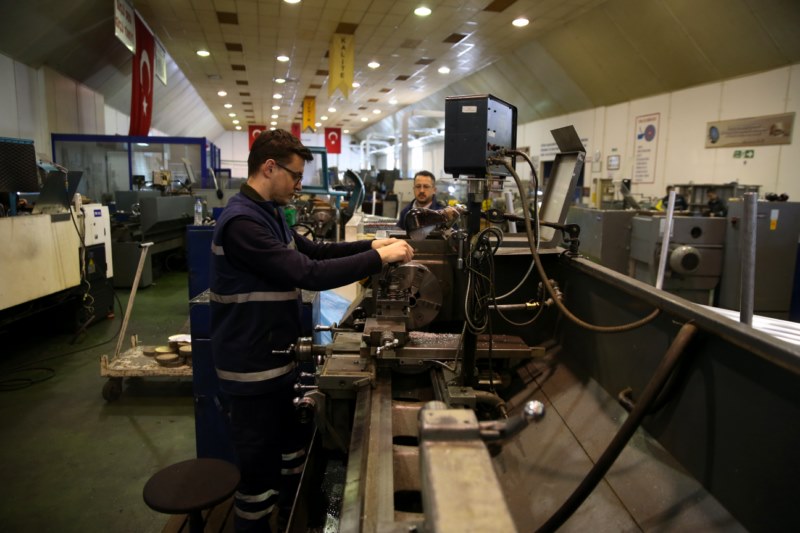 Hava Bakım Fabrikasında 18 bin 89 farklı malzeme yerli imkanlarla üretiliyor