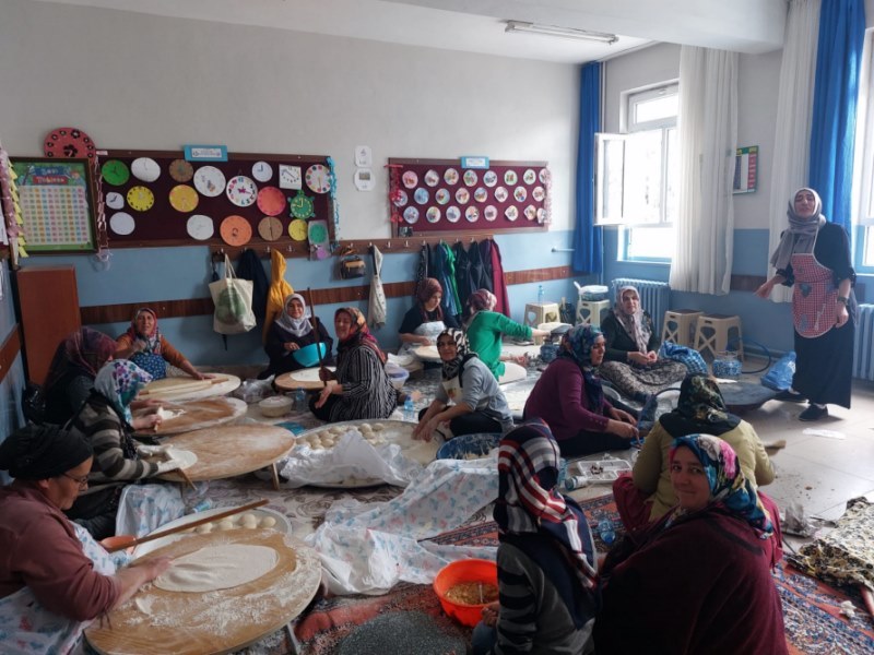 15 Temmuz Şehitleri İlkokulu kermes düzenledi