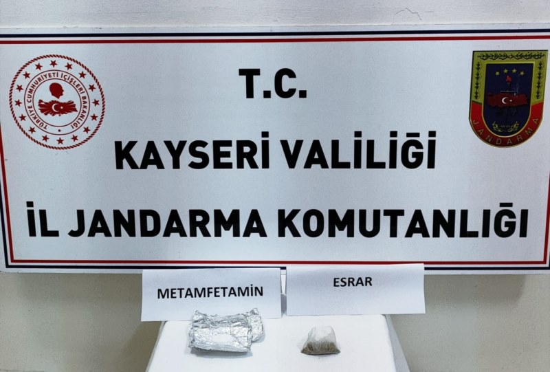 Uyuşturucu operasyonunda 2 zanlı yakalandı