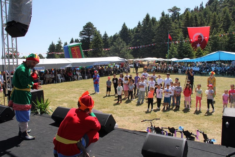 Geleneksel Yayla Şenliği coşkulu geçti