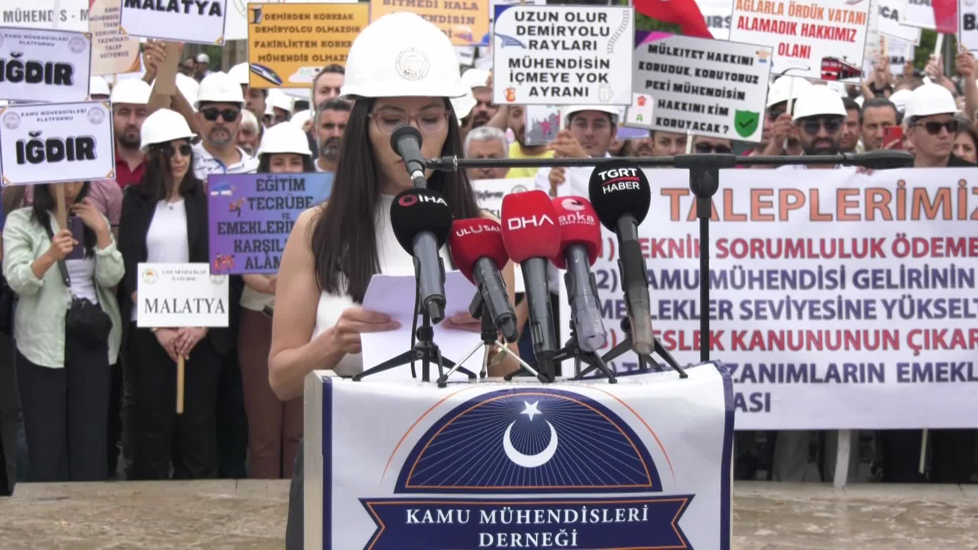 Kamu Mühendisleri haklarını arıyor