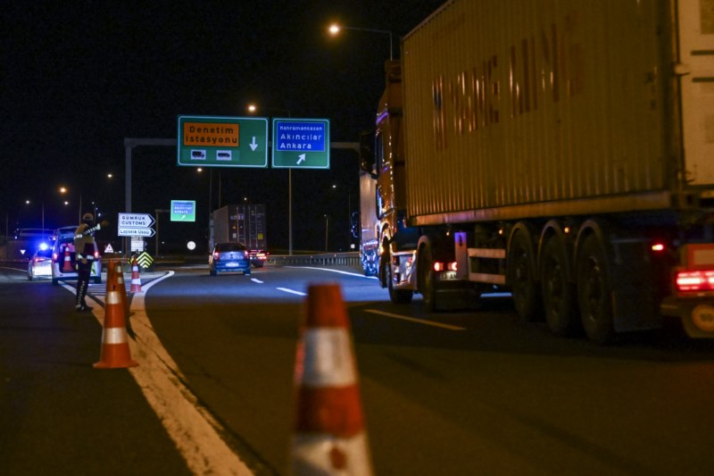 Ulaştırma ve Altyapı Bakanı sel ve heyelan olaylarına ilişkin açıklama yaptı