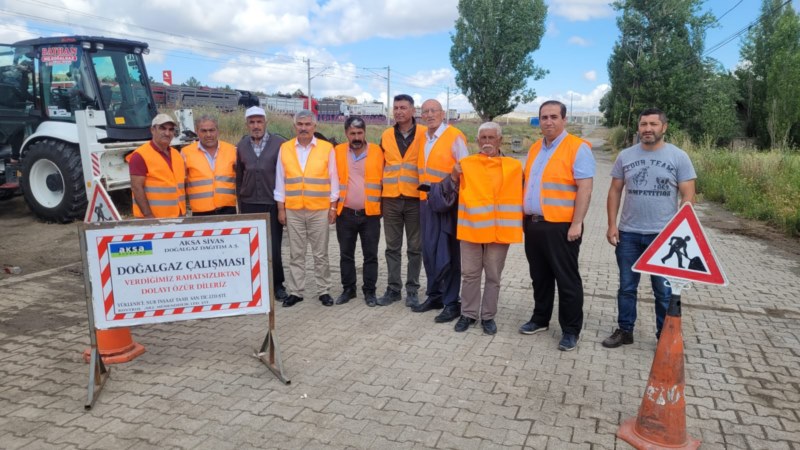 Yeşilyurt Mahallesi'nde doğal gaz altyapı çalışmalarına başlandı