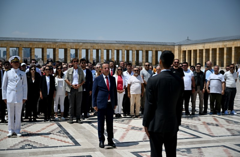 Tanju Özcan yürüyüşünün son gününde Anıtkabir'i ziyaret etti