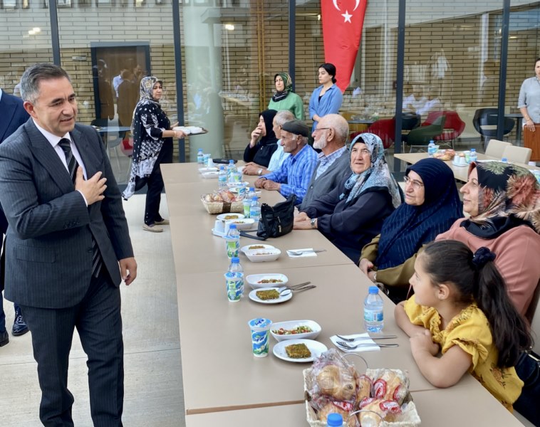 Şehit yakınları ve gaziler 15 Temmuz programında buluştu