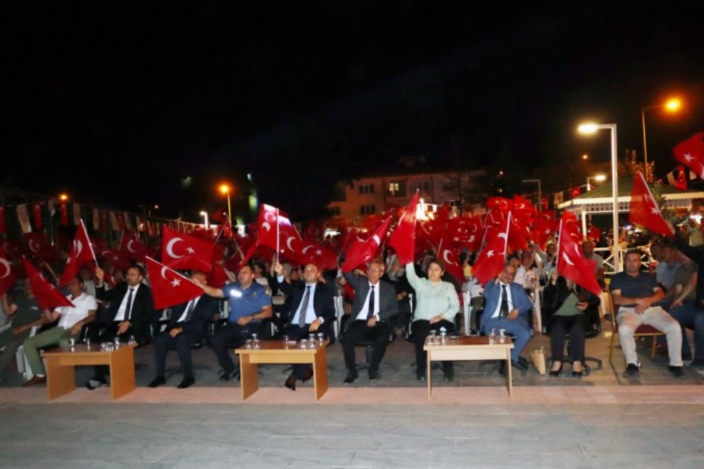 15 Temmuz Demokrasi ve Milli Birlik Günü kutlandı