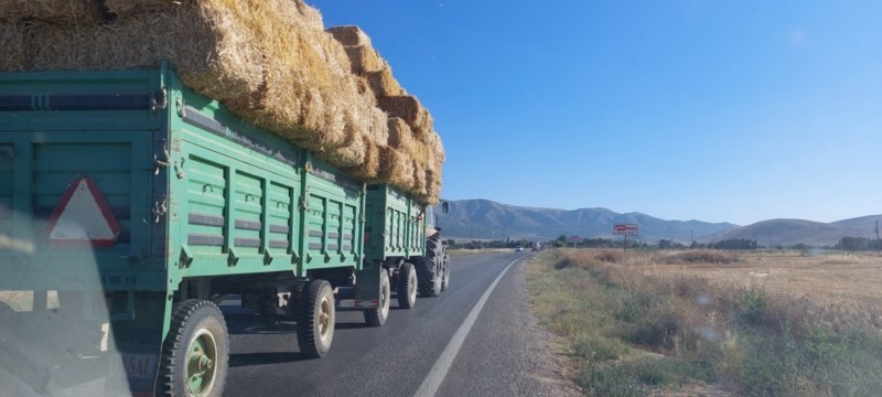 Sürücülere tarım makineleri uyarısı