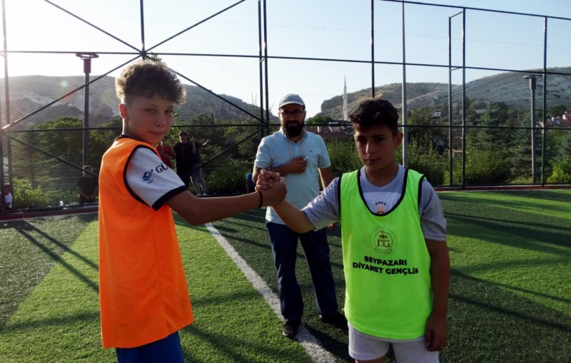 "Yaz Kur'an Kursları Arası Kardeşlik Futbol Turnuvası"