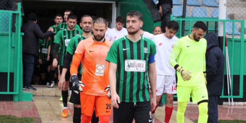 Sarayönü Belediyespor’da imzalar sürüyor