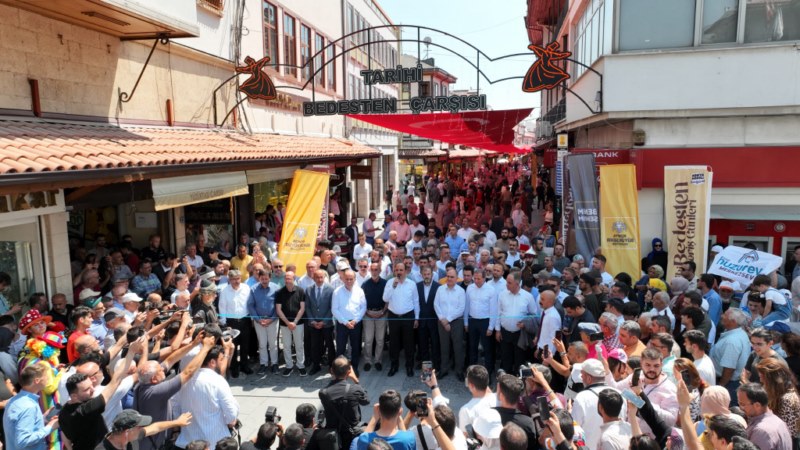 Tarihi bedesten alışveriş günleri başladı