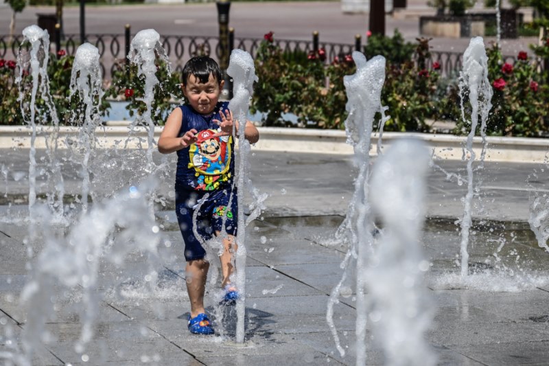 Sıcaklıklar hafta sonuna kadar mevsim normallerinin üzerinde seyredecek