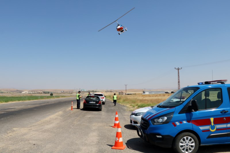 "Cayrokopter" ile trafik denetimi yapıldı