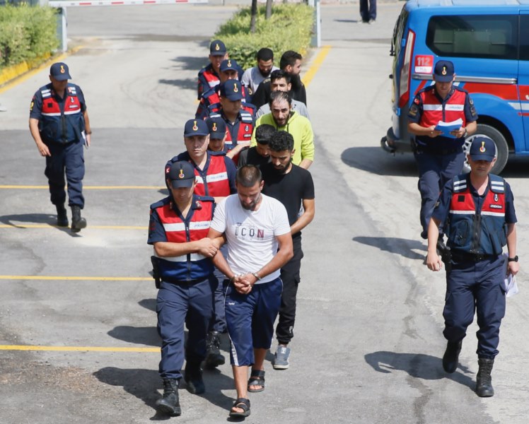 7 zanlı tutuklandı