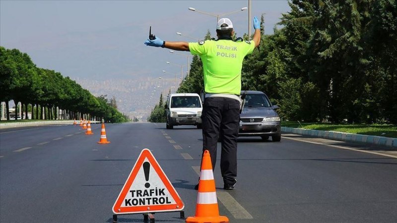 Ülke genelinde trafik denetimi yapıldı