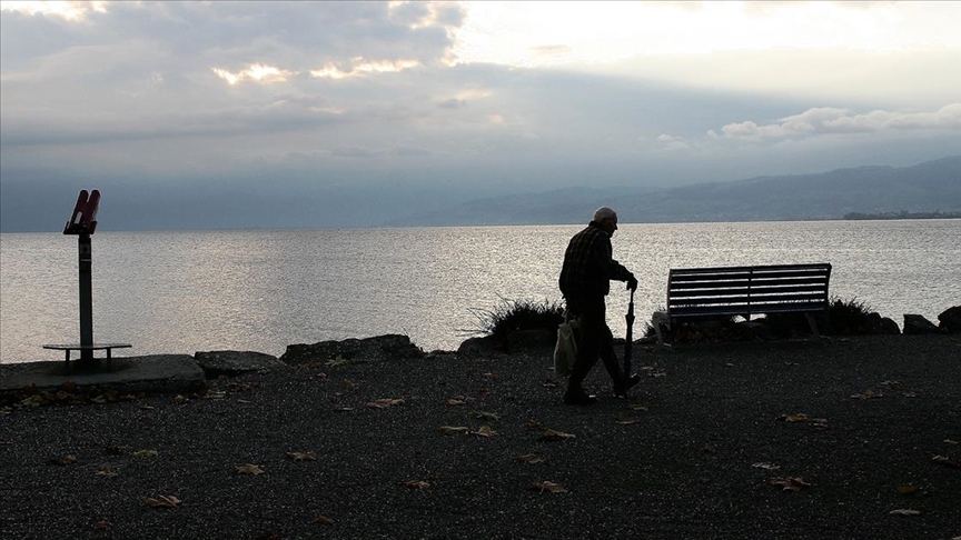 Yaşlılıkta yalnızlık, Alzheimer riskini artırıyor