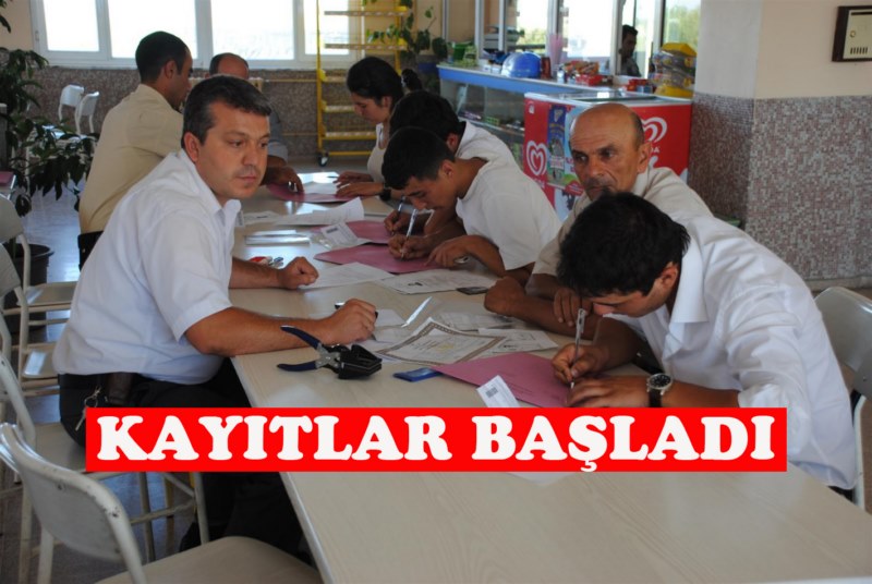 Üniversite kayıtları başladı