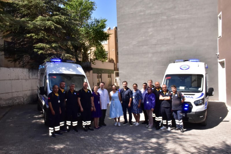 ESOGÜ Hastanesi'nde 2 ambulans hizmet vermeye başladı