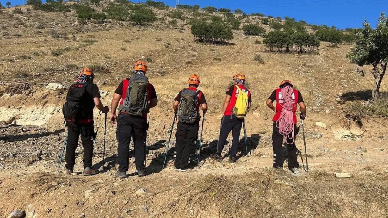 Avlanmak için gittiği dağda kaybolan genç bulundu