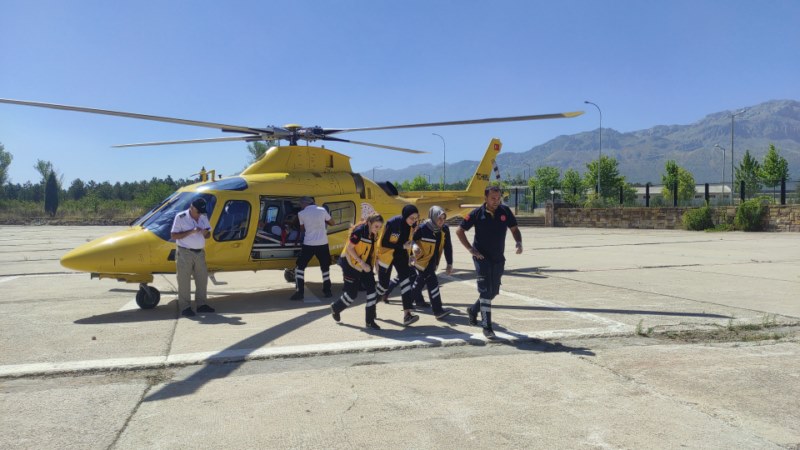 Hava ambulansı kalp krizi geçiren hasta için havalandı