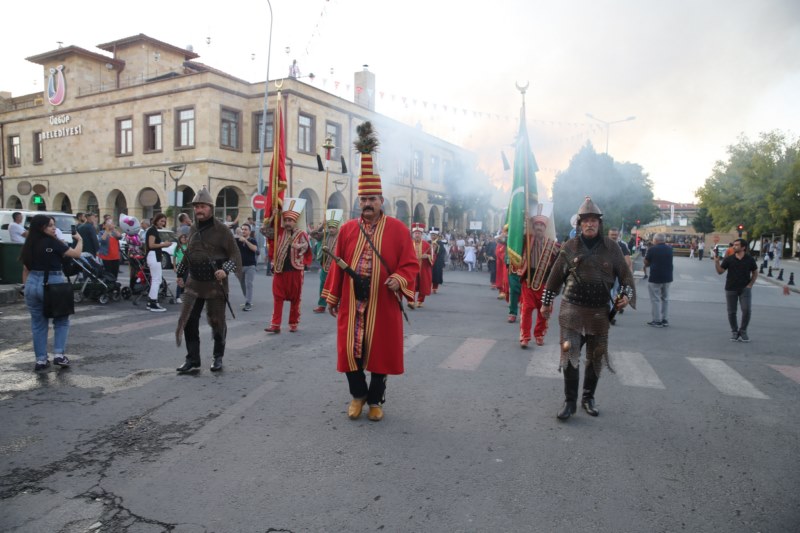 Üzüm diyarında Bağ Bozumu Festivali başladı