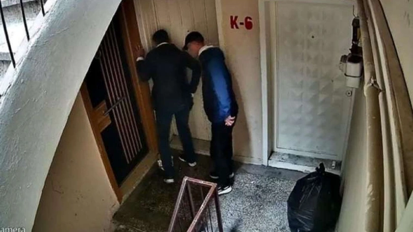 Hırsızlık anı güvenlik kameralarına yansıdı; 10 şüpheli yakalandı