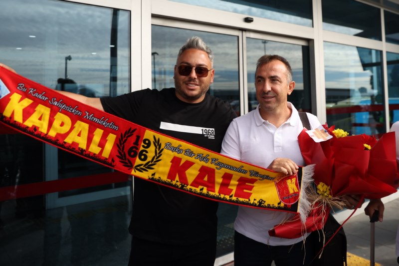 Kayserispor'un prensipte anlaştığı teknik direktör Recep Uçar, kente geldi