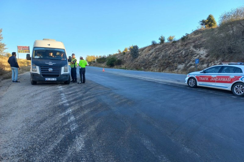 Okul servis araçları denetlendi