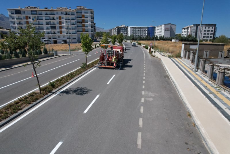 Yol çizgi çalışması yapımına başlandı