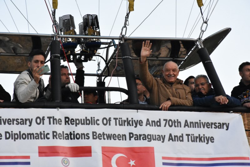 Türkiye-Paraguay ilişkilerinin 70. yıl dönümünde Soğanlı'da sıcak hava balonu havalandı