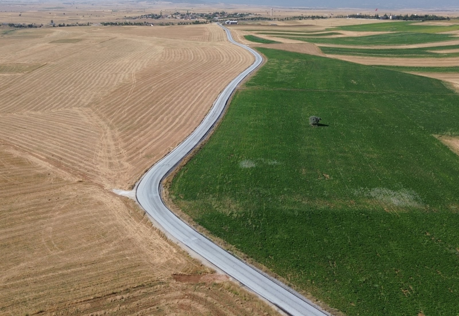 Kadınhanı’nın yolları yenileniyor