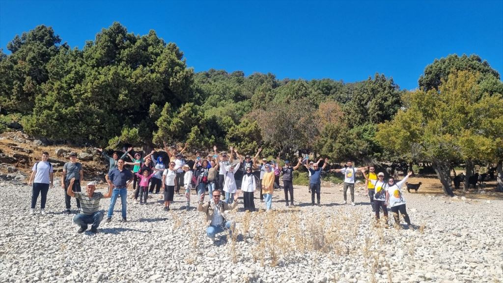 Beyşehir Gölü'nün gizemli adası ziyaretçileri çekiyor