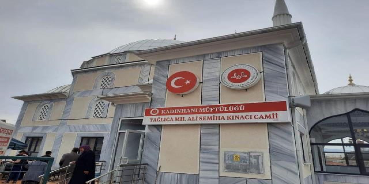 Ali Semiha Kınacı Cami açıldı