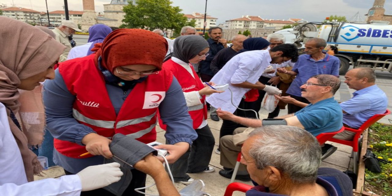 Türk Kızılayı tarafından halk sağlığı etkinliği düzenledi