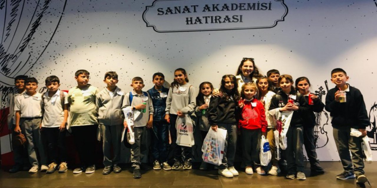 Öğrencilerden Konya Kitap Günlerine yoğun ilgi