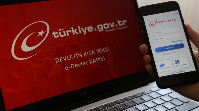 e-Devlet’i kullanmak artık daha kolay: Çok sayıda özellik eklendi