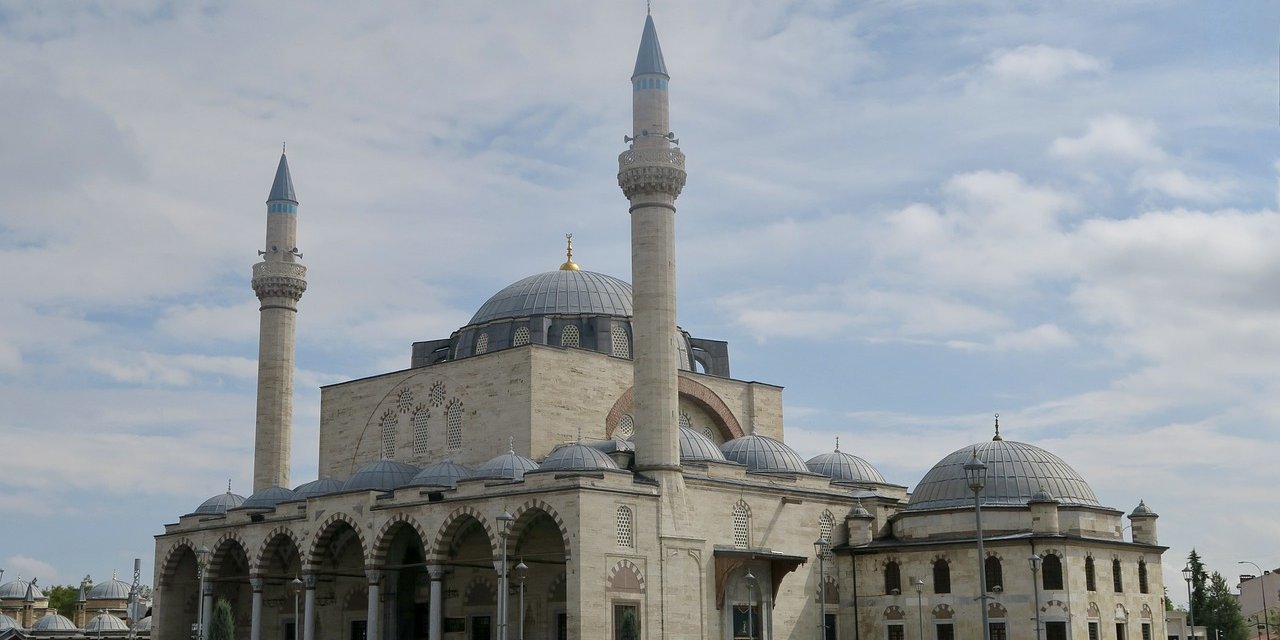 Konya Büyükşehir Belediye Başkanı Uğur İbrahim Altay'dan dikkat çeken çıkış! Konya başkent olacak