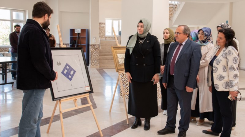 "Türkiye Yüzyıl'ında Türk - İslam Kitap Sanatları Karma Sergisi" açıldı