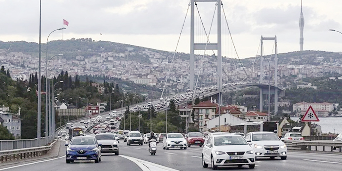 Beklenen oldu! Otoyol ve köprü geçiş ücretlerine zam